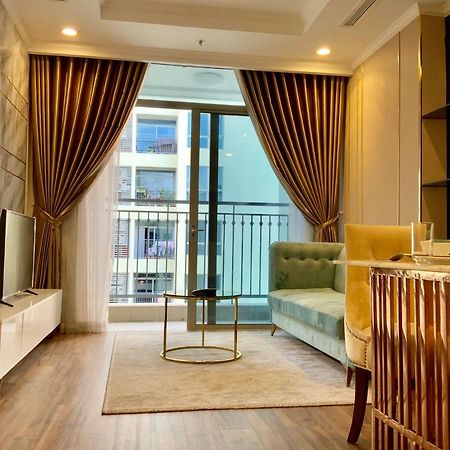 Luxhomes Saigon - Vinhomes Central Park Ho Chi Minh City Bagian luar foto