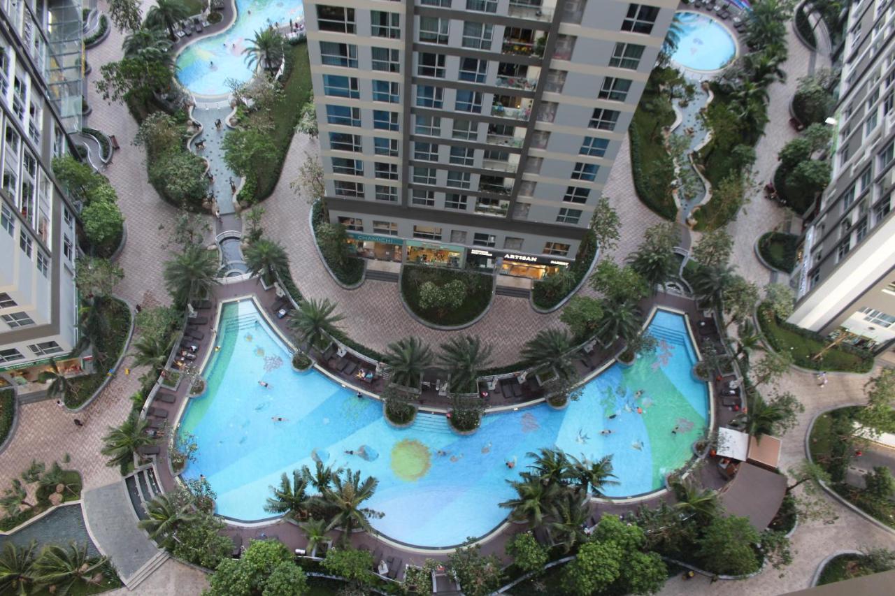 Luxhomes Saigon - Vinhomes Central Park Ho Chi Minh City Bagian luar foto