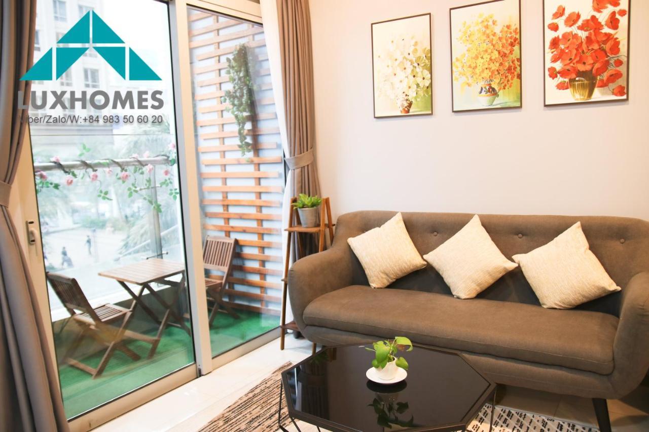 Luxhomes Saigon - Vinhomes Central Park Ho Chi Minh City Bagian luar foto