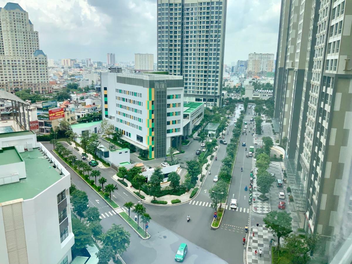 Luxhomes Saigon - Vinhomes Central Park Ho Chi Minh City Bagian luar foto