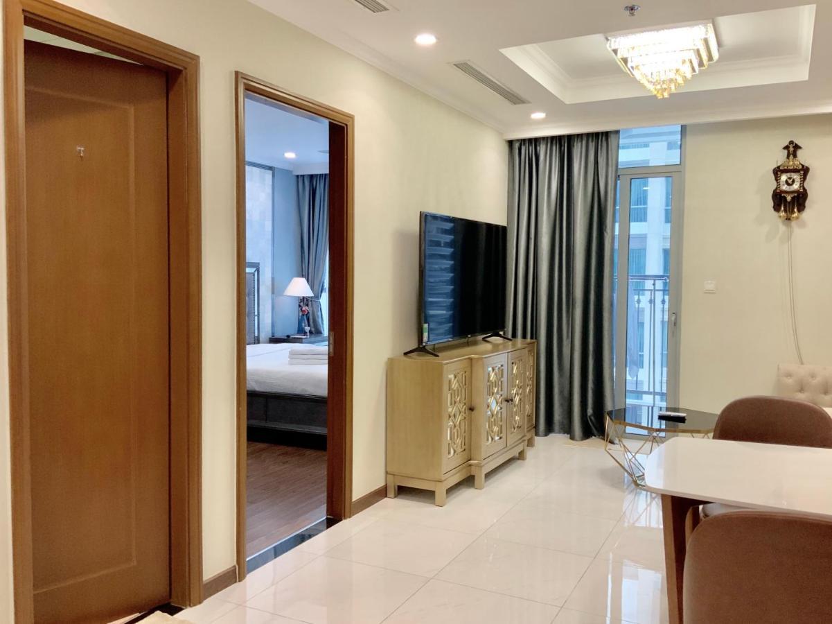 Luxhomes Saigon - Vinhomes Central Park Ho Chi Minh City Bagian luar foto